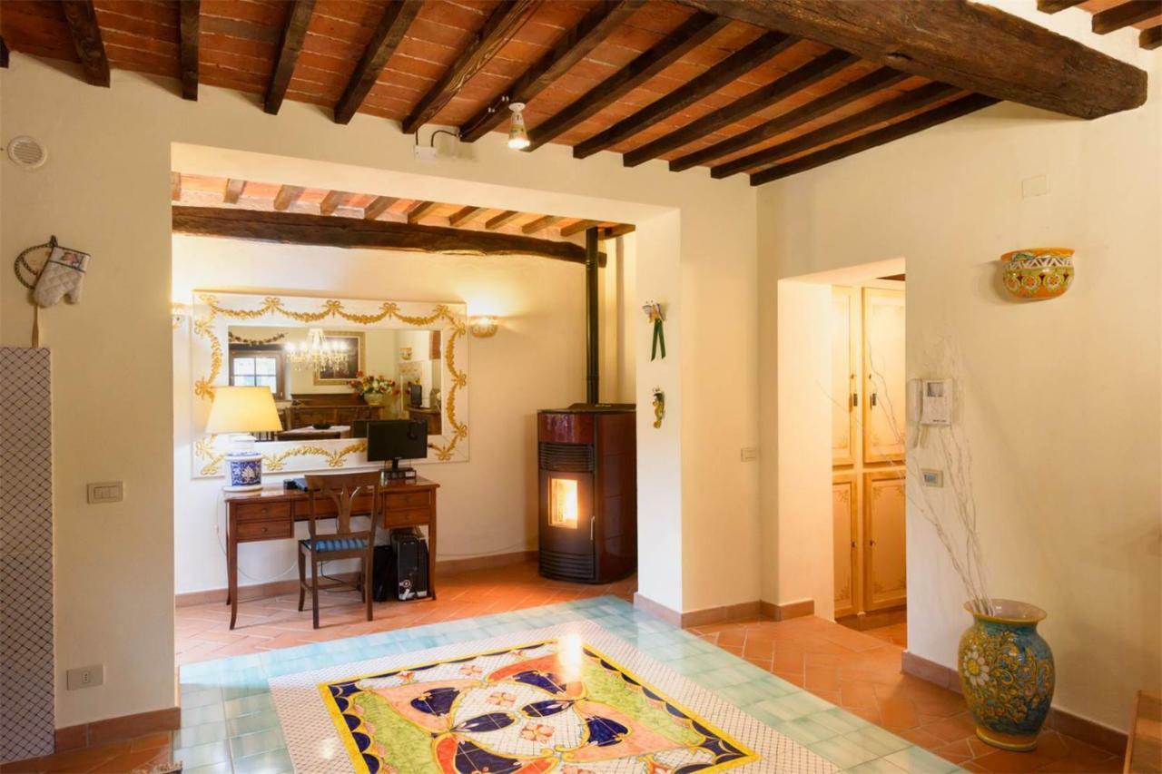コルトーナCasa Di Chiarilu'アパートメント エクステリア 写真